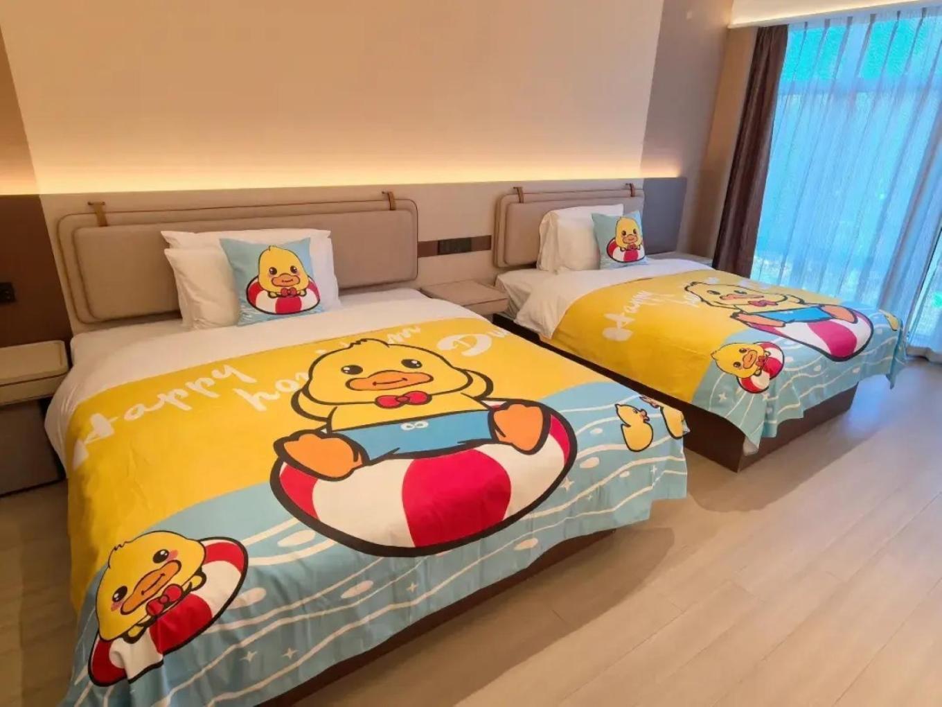 Mehood Lestie International Hotel Zhuhai Lovers Road Branch - Free Breakfast & Free Afternoon Tea & Free Midnight Snack Экстерьер фото